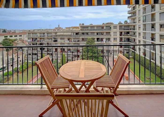 Upstays Terrace 25M2 Studio Carnot Apartmán *
